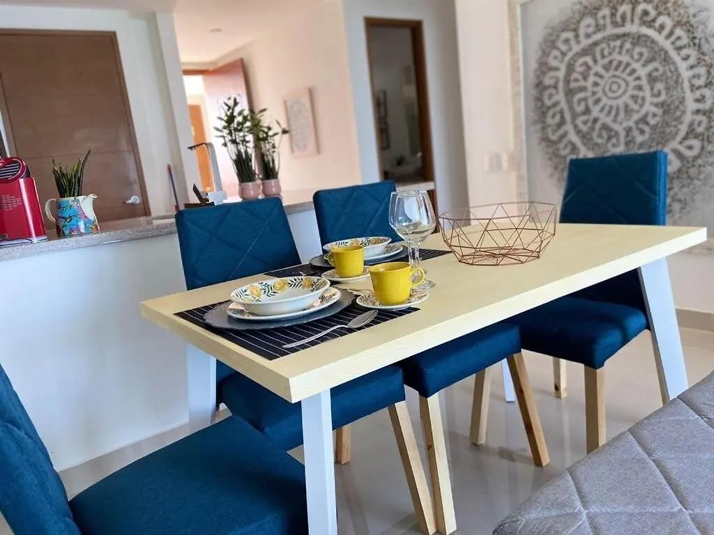 The Most Tropical And Chic Flat At Cartagena 20B2 0*,